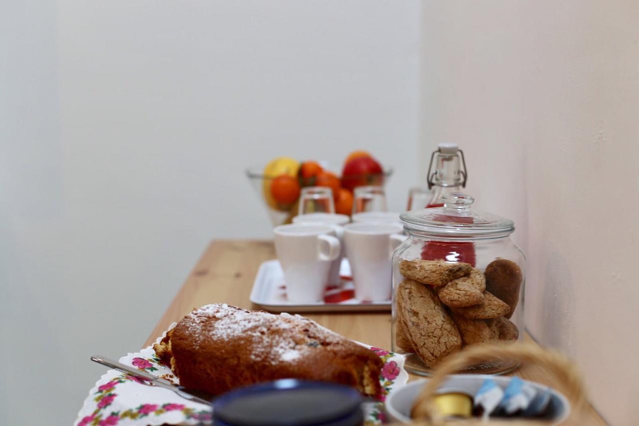 La Mitria Bed & Breakfast Trani Bagian luar foto